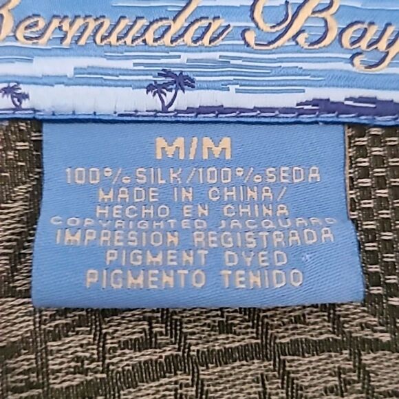 Bermuda Bay Men's Medium Silk Shirt Button Down Short Sleeve Green Tropical - Picture 9 of 16